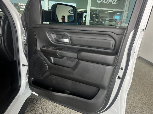 Used 2026 RAM 1500 Express AWD/4WD image 17