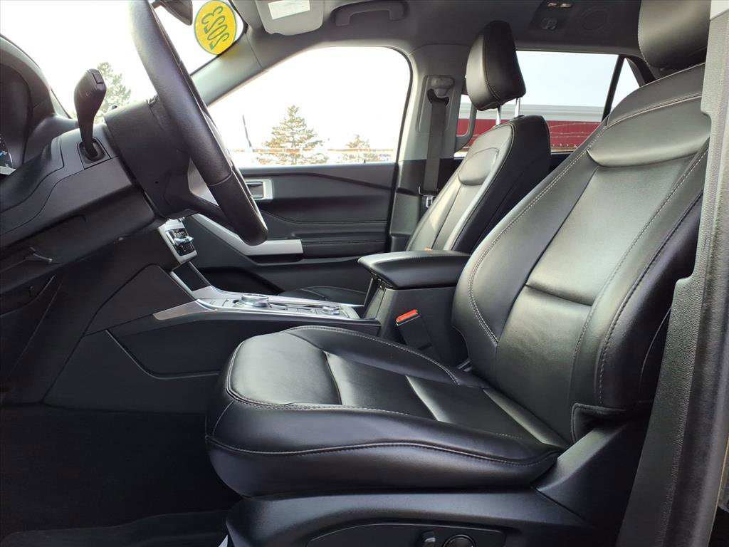 Certified 2023 Ford Explorer XLT w/ Equipment Group 202A image 16