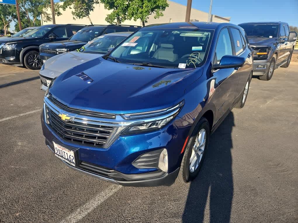 Used 2022 Chevrolet Equinox LT FWD image 1