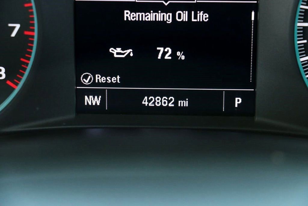 Used 2025 Chevrolet Malibu LT image 11