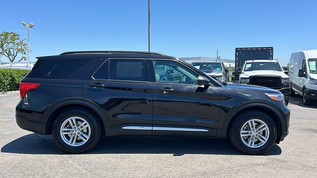 Certified 2022 Ford Explorer XLT RWD image 2