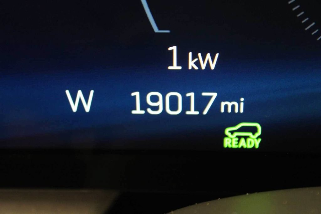 Used 2024 Cadillac Lyriq Luxury AWD/4WD image 49
