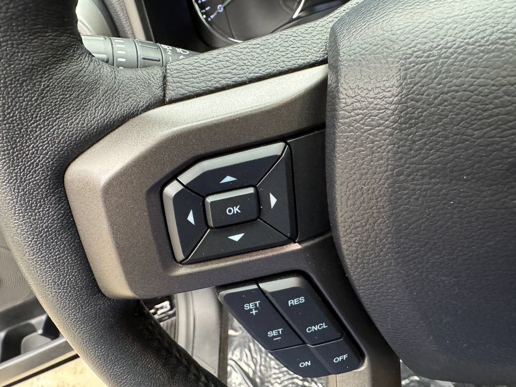 Certified 2020 Ford Expedition XLT w/ Equipment Group 202A AWD/4WD image 15