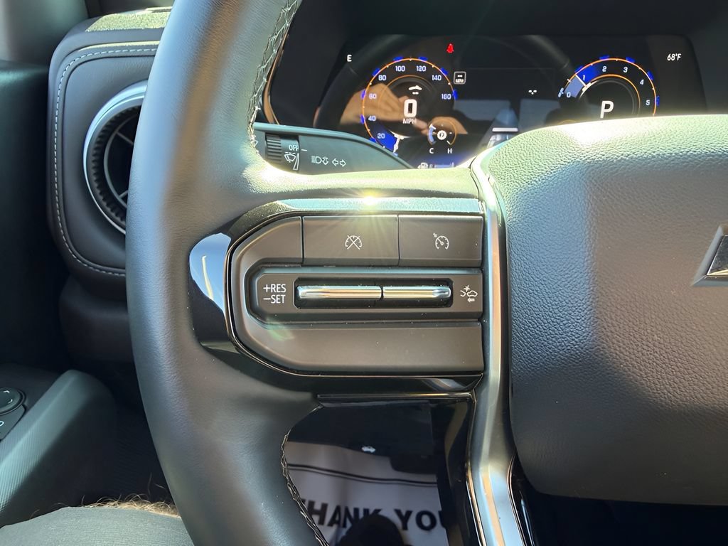 Used 2024 Chevrolet Colorado LT w/ LT Convenience Package III RWD image 21
