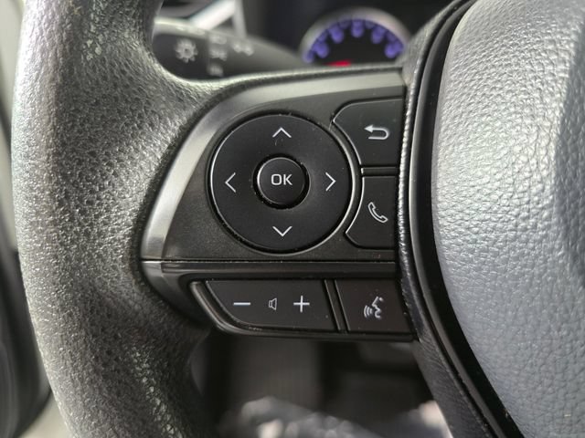 Used 2021 Toyota RAV4 LE w/ Carpet Mat Package (TMS) FWD image 27