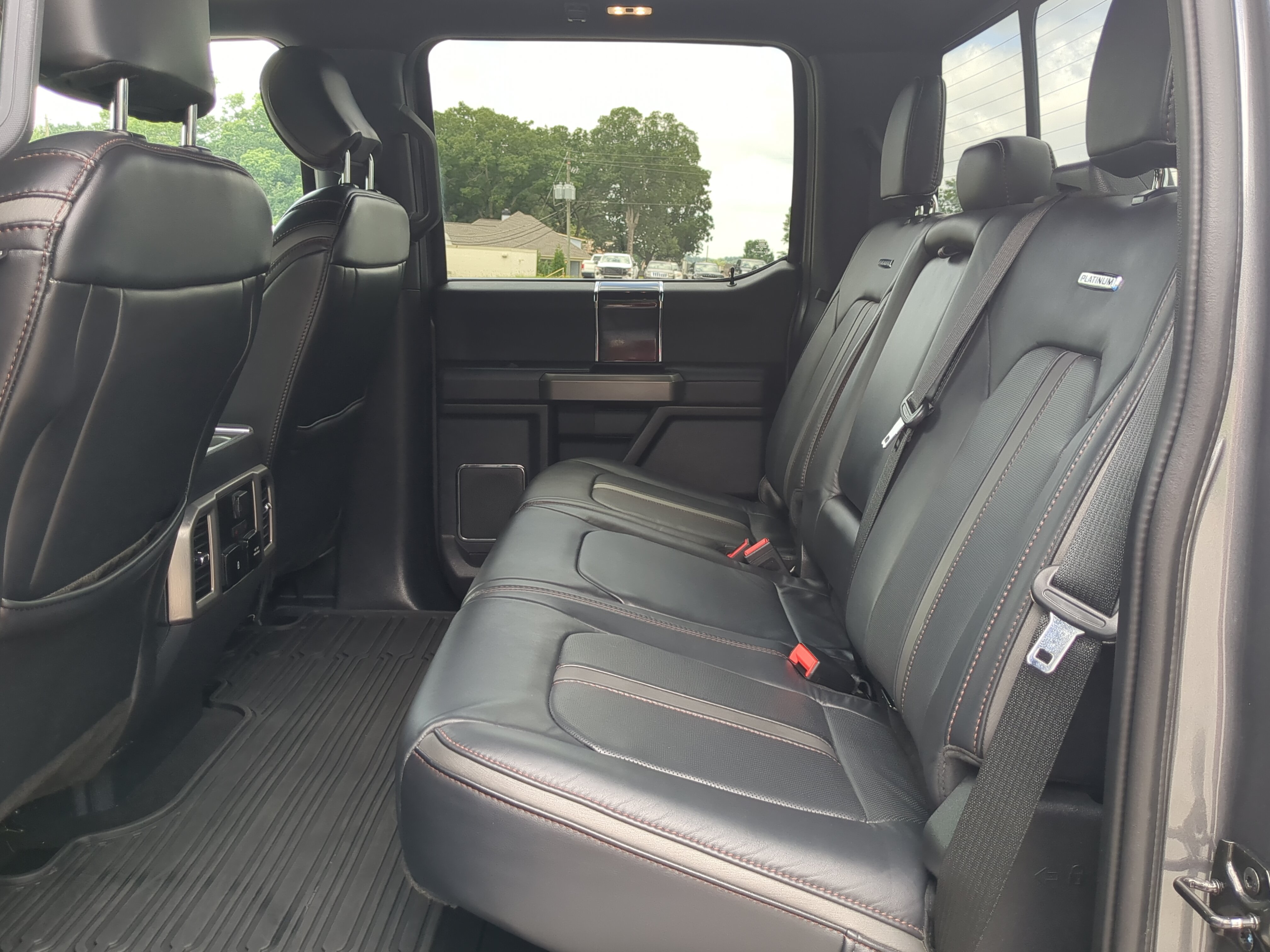 Certified 2022 Ford F250 Platinum AWD/4WD image 12