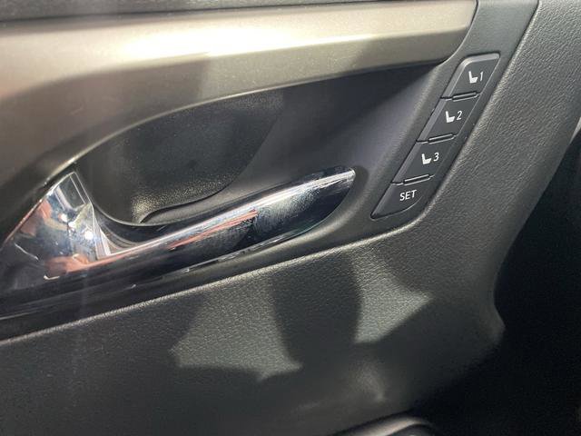 Used 2017 Lexus RX 350 350 w/ Premium Package image 27