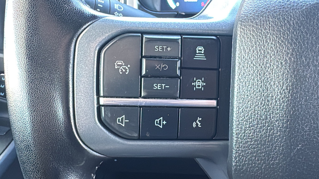 Certified 2023 Ford F250 Lariat w/ Lariat Ultimate Package AWD/4WD image 15