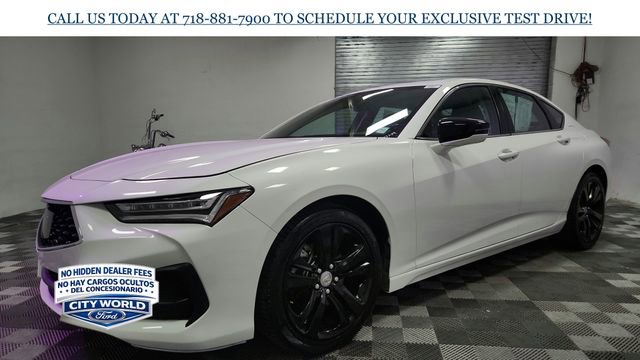 Used 2023 Acura TLX w/ Technology Package FWD image 4