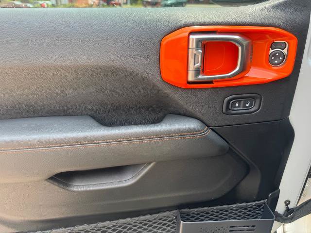 Used 2021 Jeep Gladiator Mojave AWD/4WD image 18