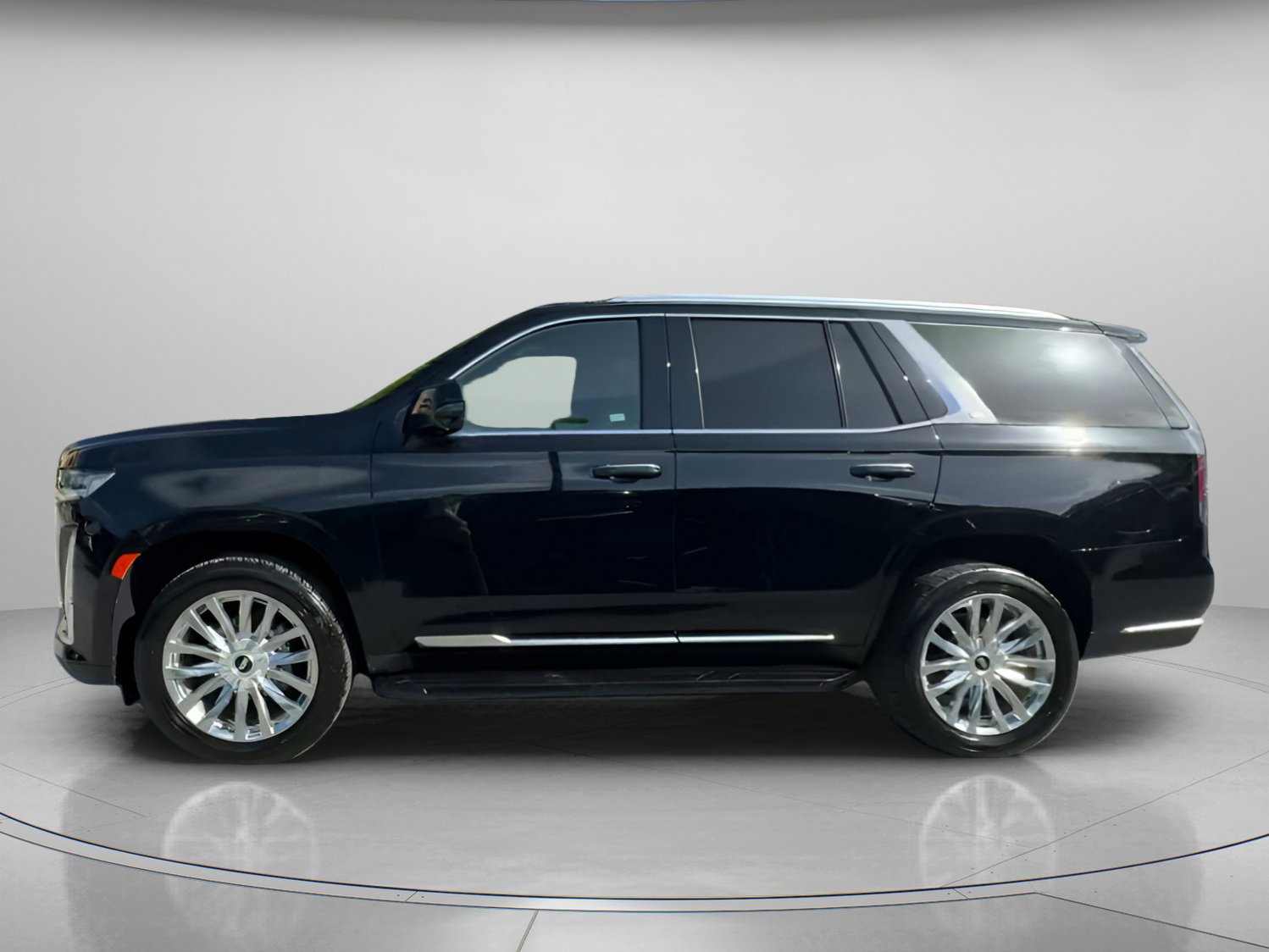 Used 2023 Cadillac Escalade Premium Luxury image 7