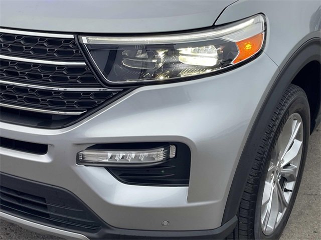 Certified 2023 Ford Explorer XLT w/ Equipment Group 202A image 9
