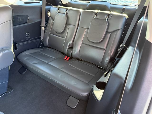 Certified 2025 Ford Explorer Active w/ Active Comfort Package image 7