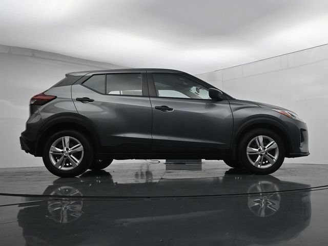 Used 2024 Nissan Kicks S FWD image 35