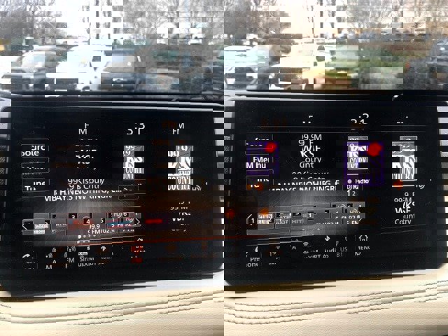 Used 2023 INFINITI QX60 Luxe w/ Vision Package image 11