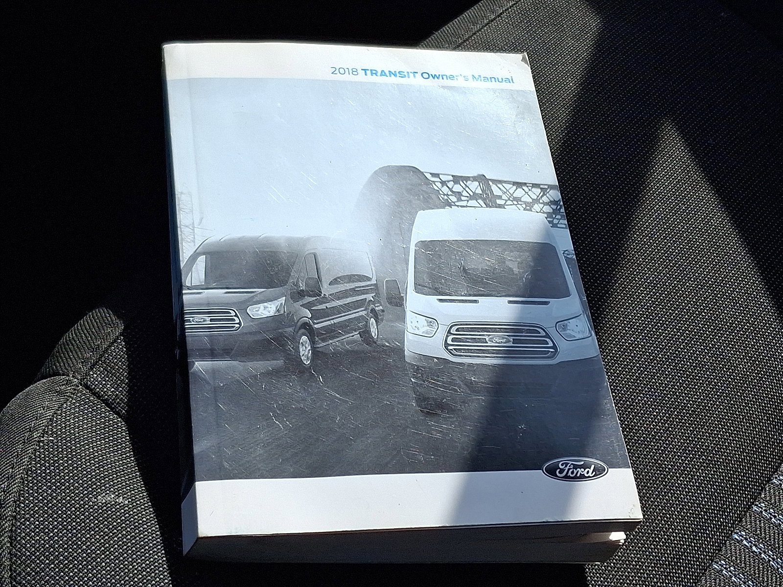 Certified 2018 Ford Transit 250 130 Low Roof w/ Exterior Upgrade Package image 26