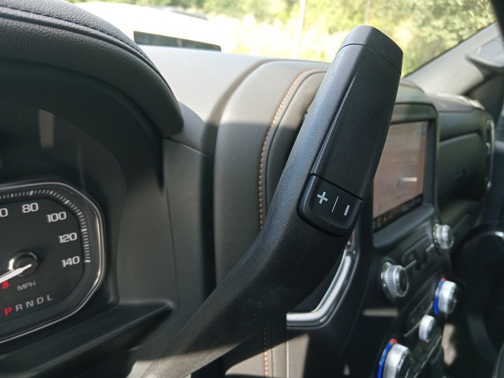 Used 2022 GMC Sierra 2500 AT4 w/ AT4 Premium Plus Package AWD/4WD image 26