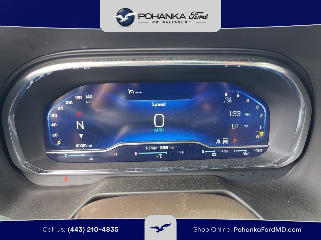 Used 2022 Chevrolet Suburban LT w/ Luxury Package image 9