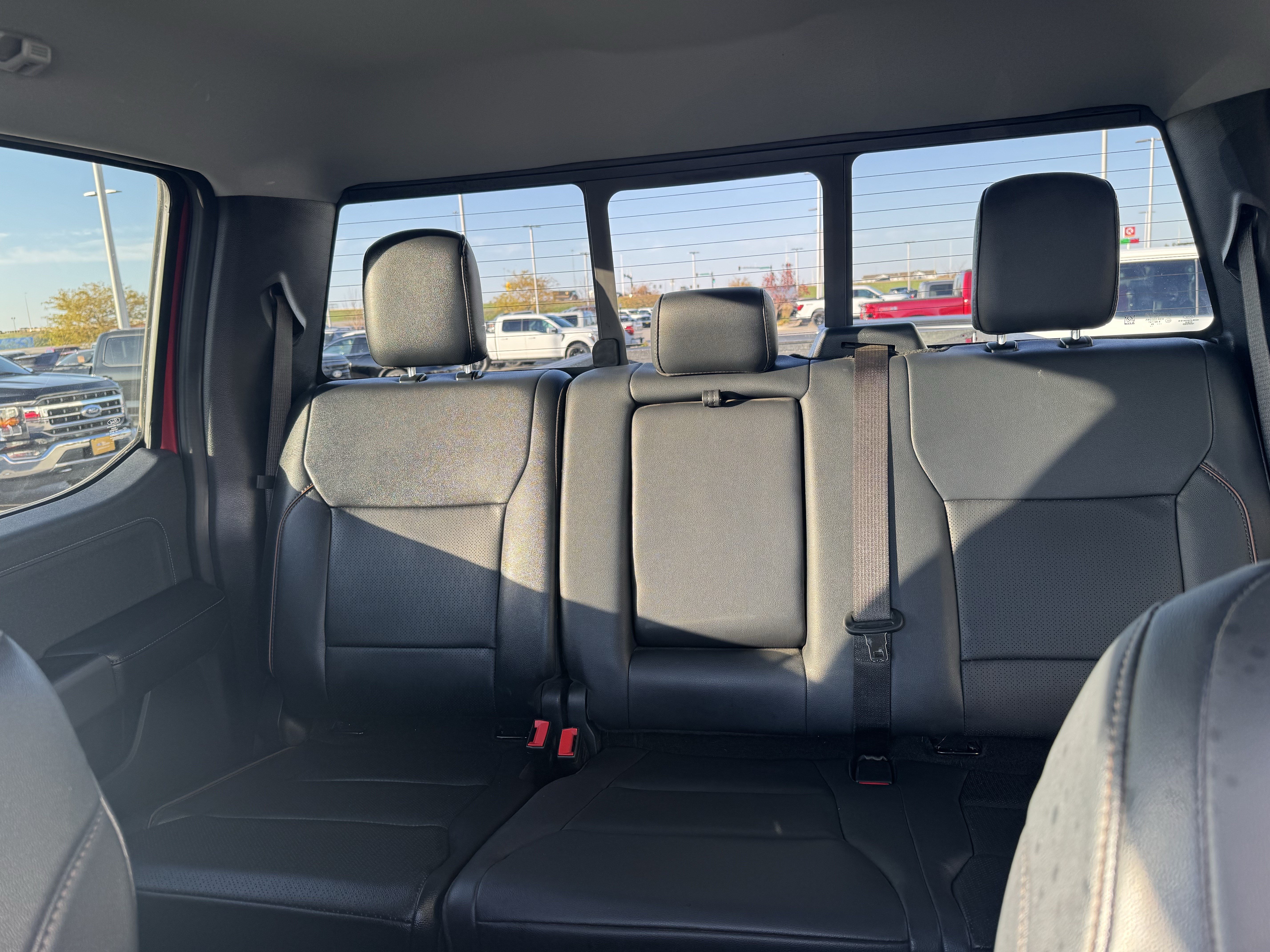 Certified 2025 Ford F350 Lariat w/ Lariat Ultimate Package AWD/4WD image 18