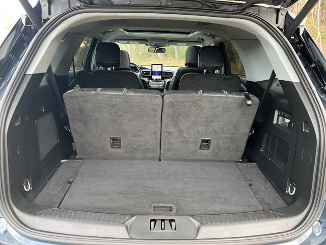Certified 2023 Ford Explorer Limited w/ Limited Technology Package image 17