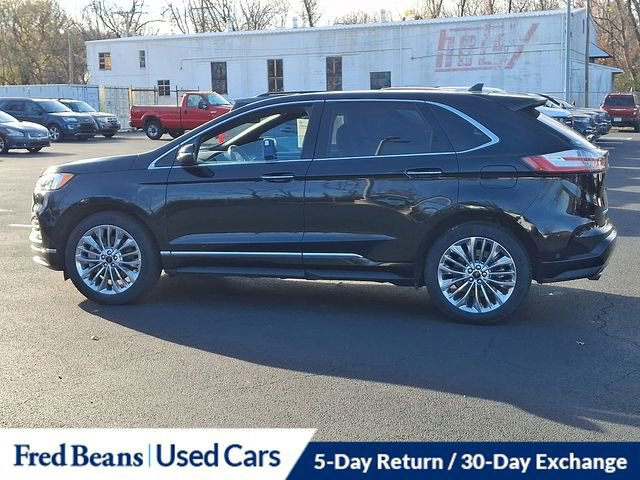 Certified 2022 Ford Edge Titanium w/ Equipment Group 301A image 3