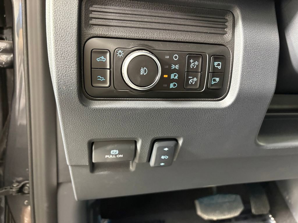 Certified 2026 Ford F450 Platinum AWD/4WD image 14