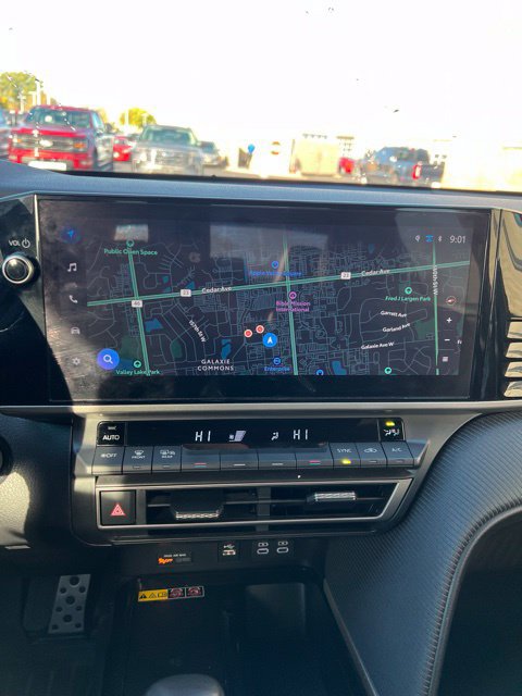 Used 2025 Toyota Camry SE w/ Multimedia Upgrade Package AWD/4WD image 6