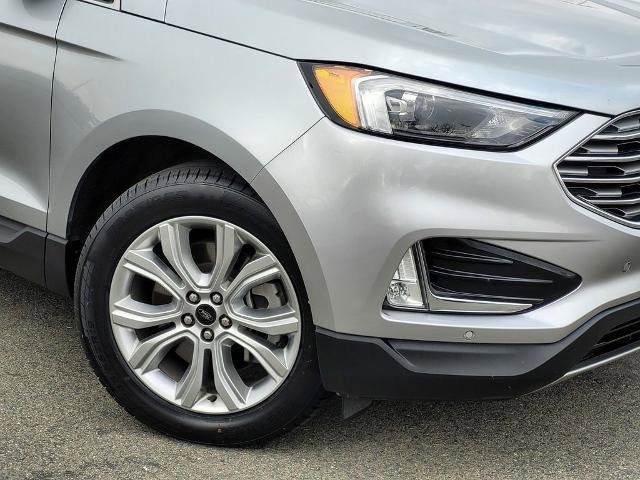 Certified 2024 Ford Edge Titanium image 9