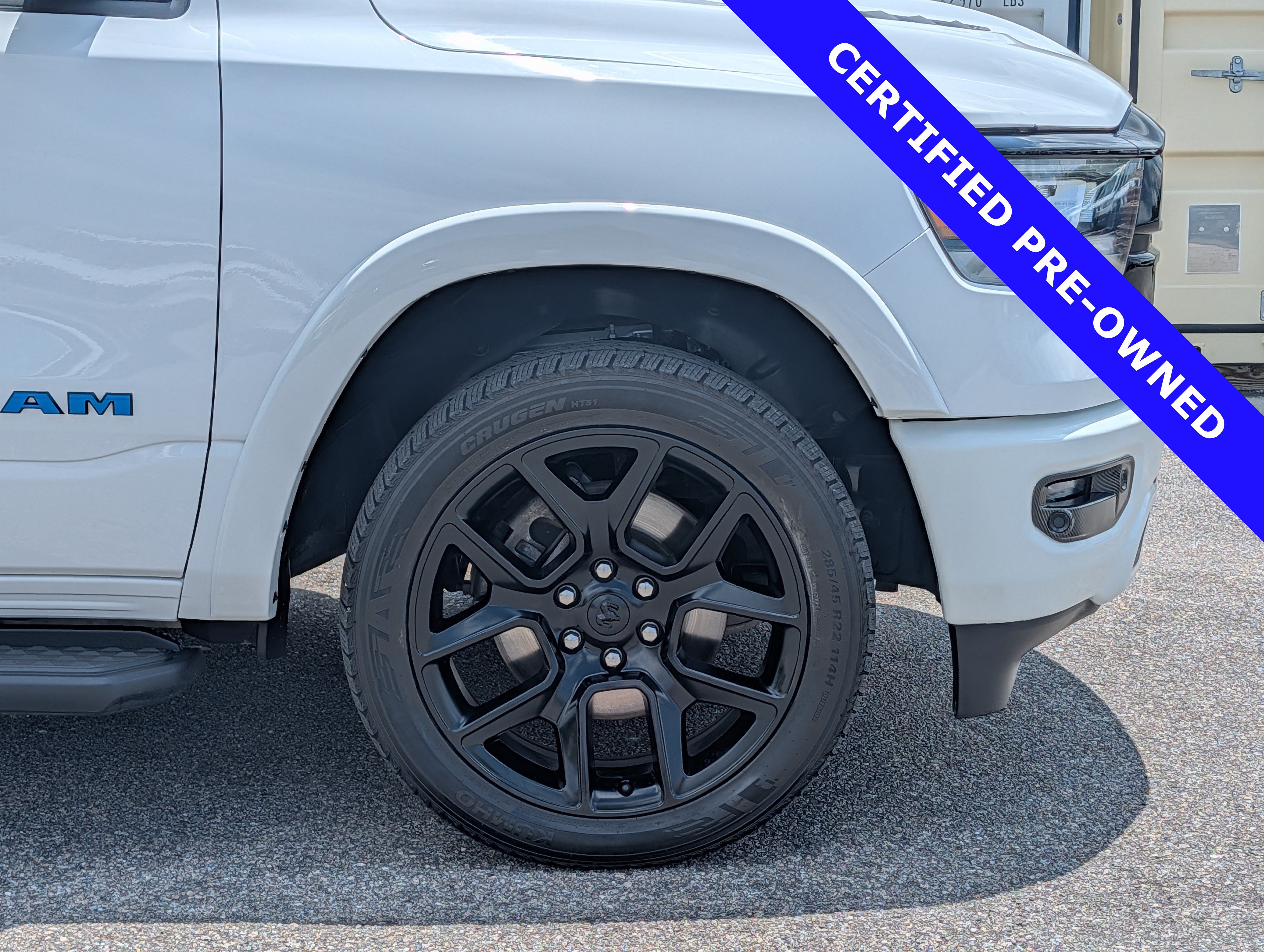 Used 2021 RAM 1500 Laramie RWD image 11