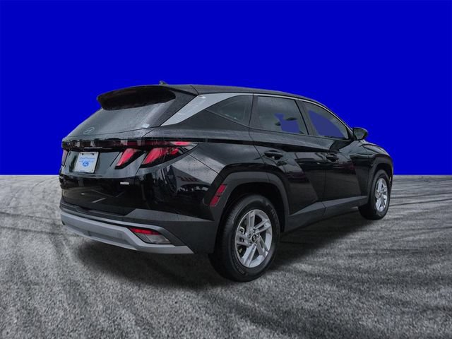 Used 2025 Hyundai Tucson SE AWD/4WD image 4