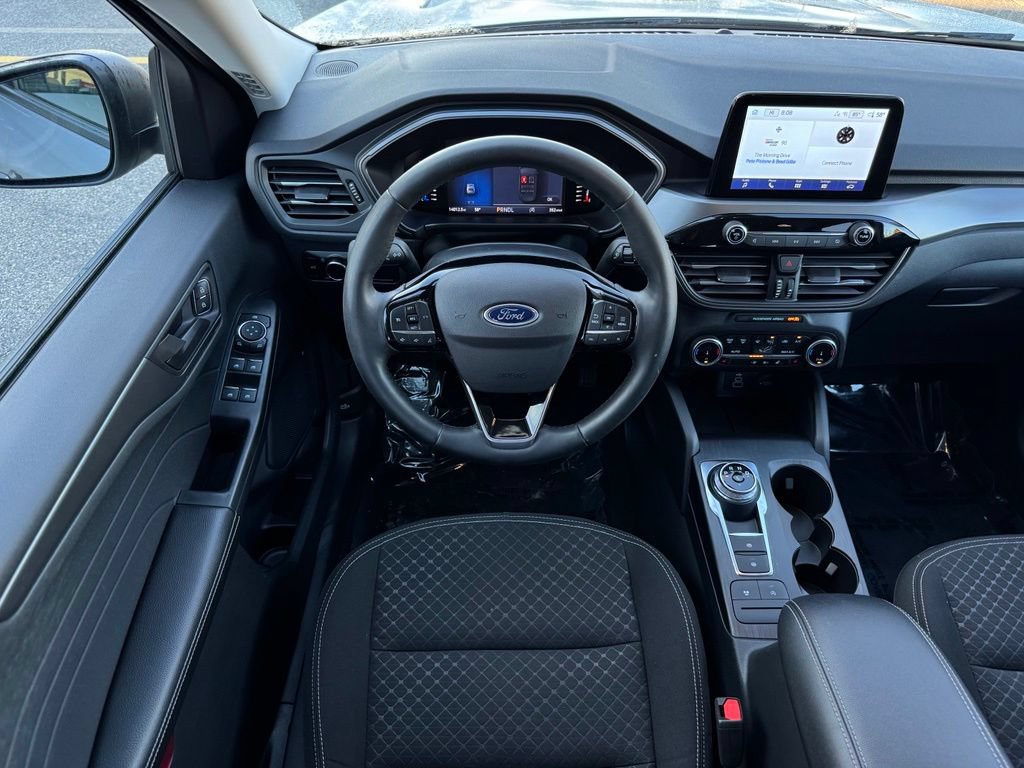 Certified 2024 Ford Escape Active AWD/4WD image 13