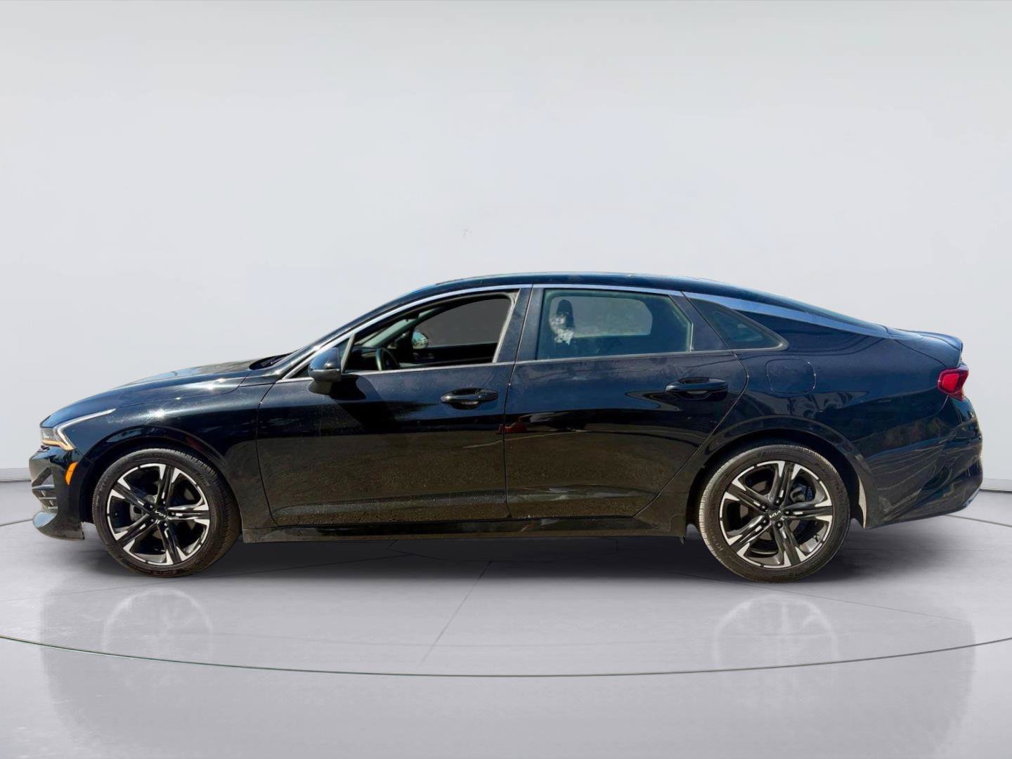 Used 2022 Kia K5 GT-Line FWD image 9