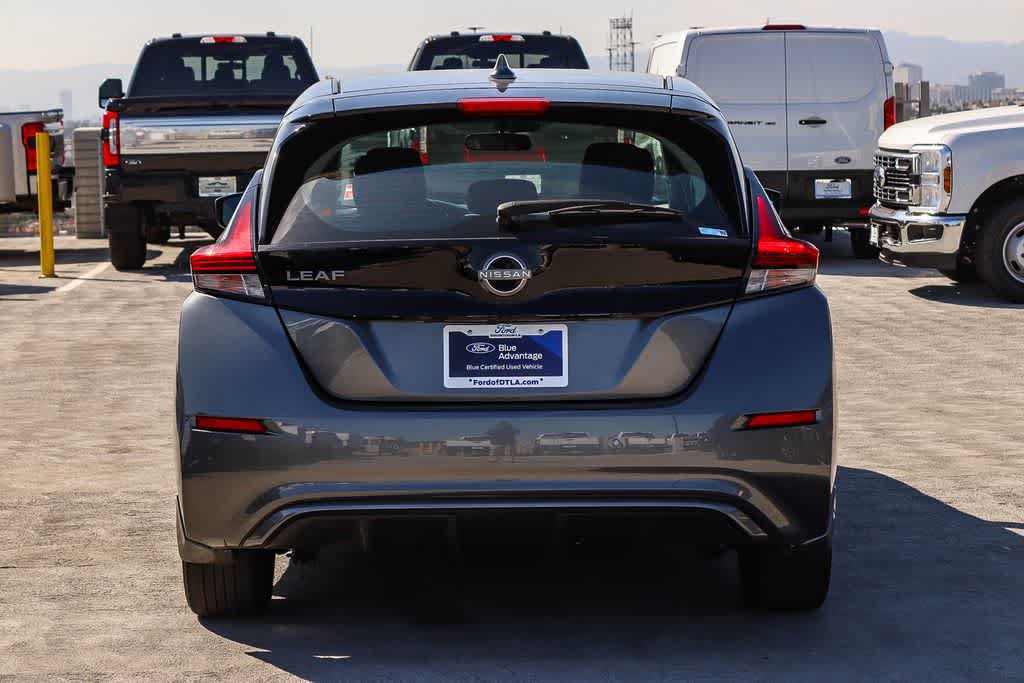 Used 2025 Nissan Leaf S FWD image 5
