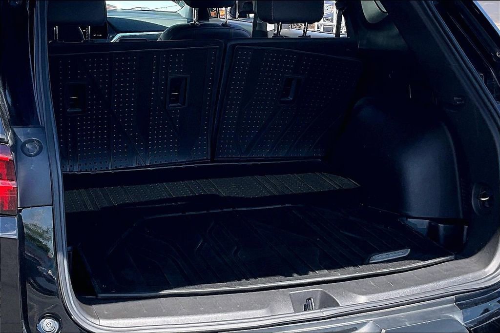 Used 2023 Chevrolet Blazer LT w/ LPO, Floor Liner Package AWD/4WD image 28