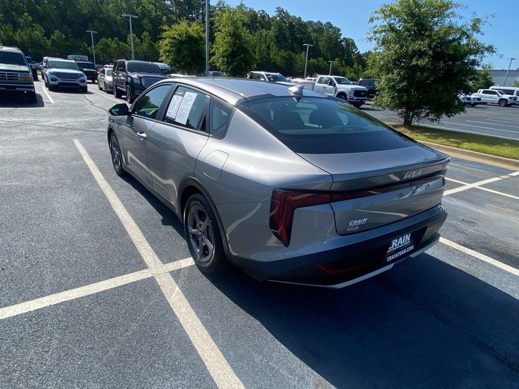 Used 2025 Kia K4 FWD image 5