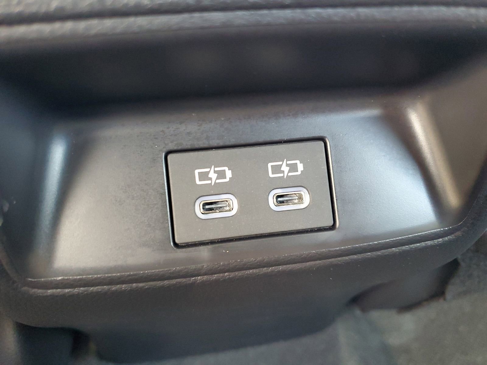 Used 2025 Toyota Corolla SE FWD image 12