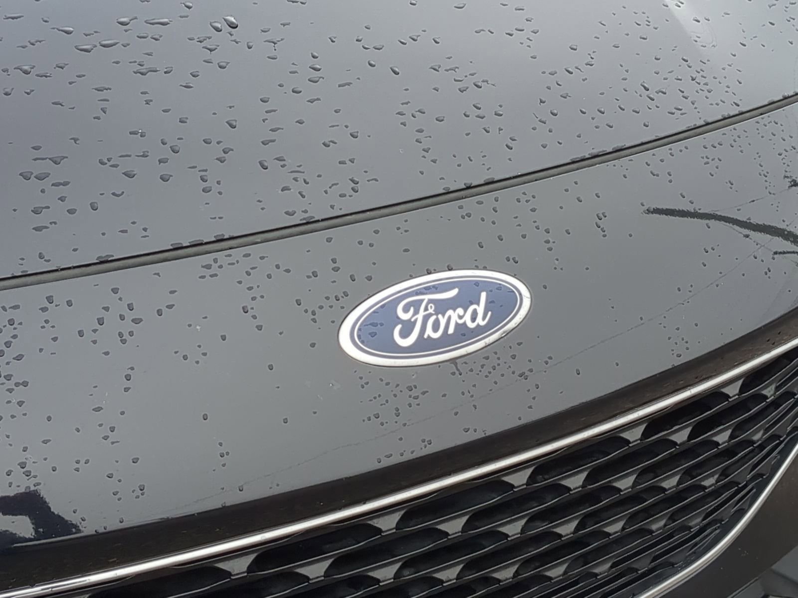 Certified 2020 Ford Escape Titanium image 16