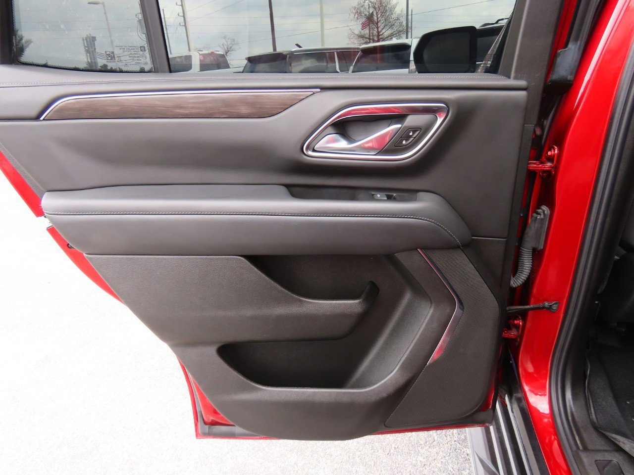 Used 2024 Chevrolet Tahoe LS w/ Driver Alert Package image 19