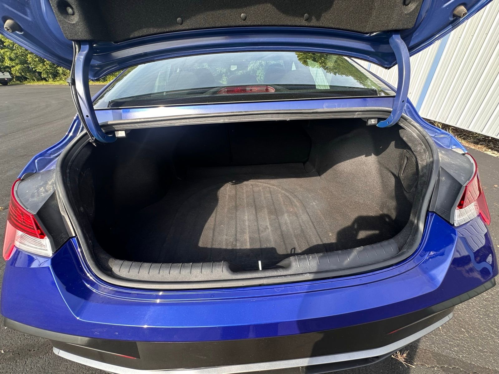 Used 2025 Hyundai Elantra SEL image 20