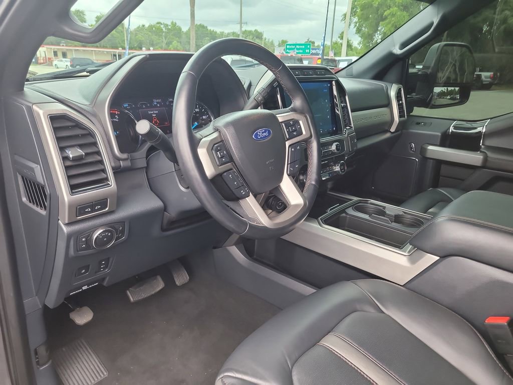 Certified 2022 Ford F250 Platinum w/ FX4 Off-Road Package AWD/4WD image 16