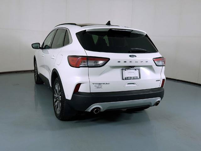 Certified 2020 Ford Escape Titanium AWD/4WD image 5