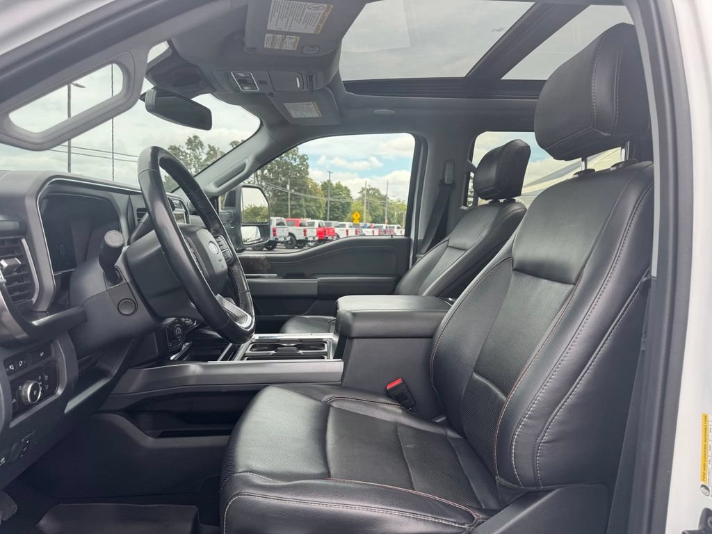 Certified 2024 Ford F250 Lariat w/ Lariat Ultimate Package AWD/4WD image 5
