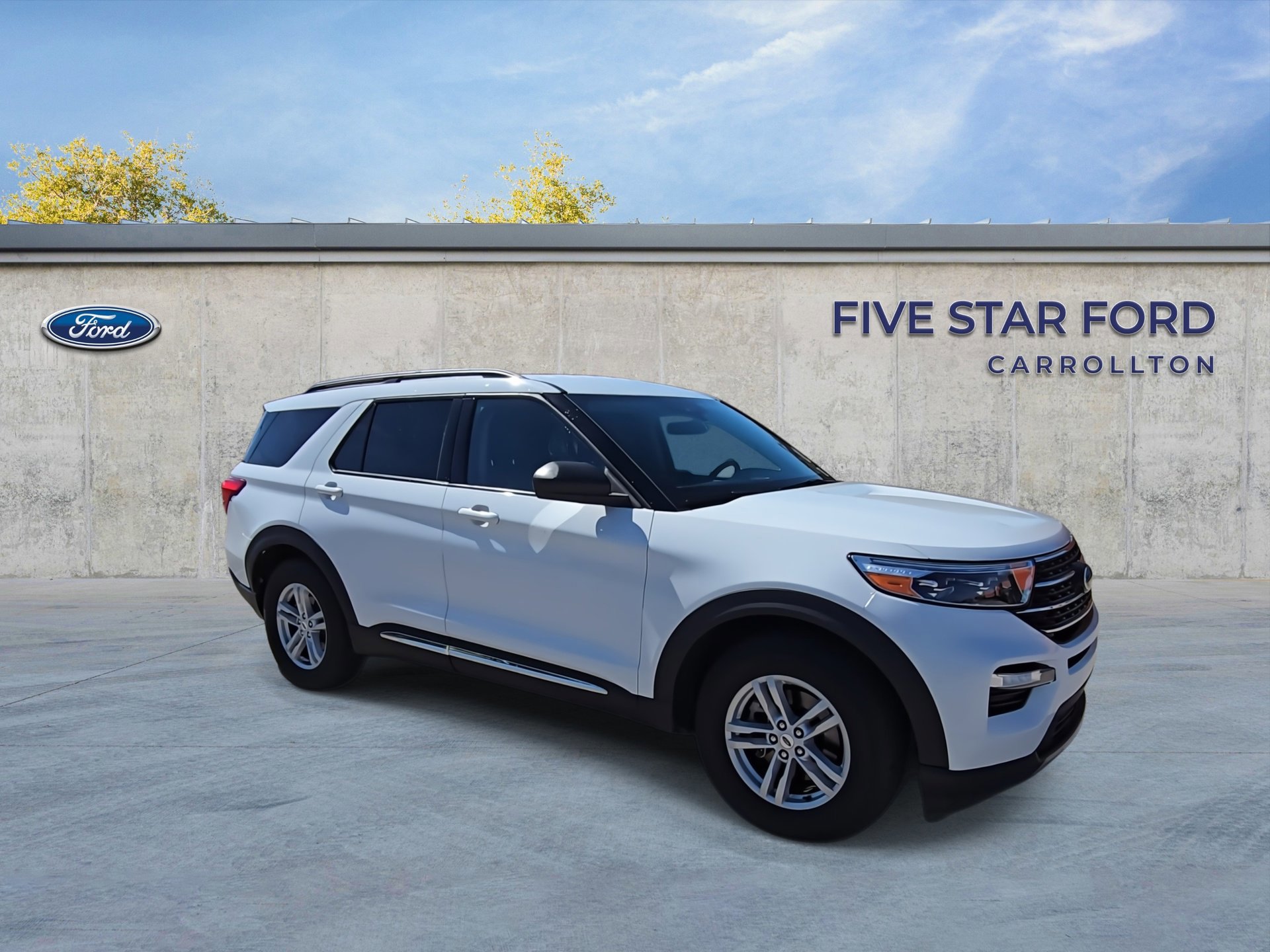 Certified 2023 Ford Explorer XLT w/ Equipment Group 202A image 8