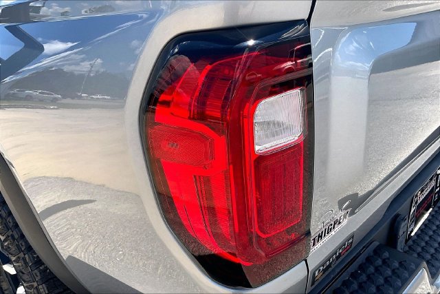 Used 2024 GMC Canyon AT4X AWD/4WD image 33