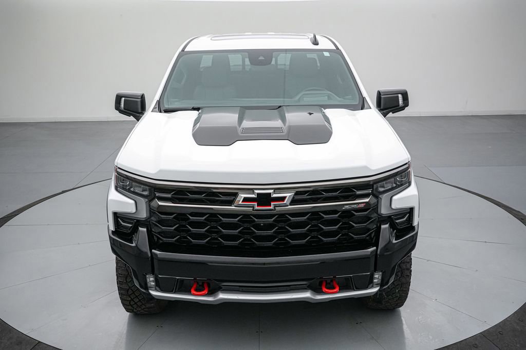 Used 2023 Chevrolet Silverado 1500 ZR2 w/ Technology Package image 9