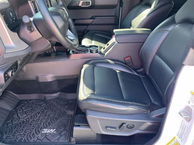 Certified 2025 Ford Bronco Outer Banks AWD/4WD image 18
