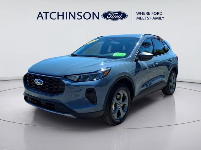 Certified 2025 Ford Escape ST-Line w/ Cold Weather Package