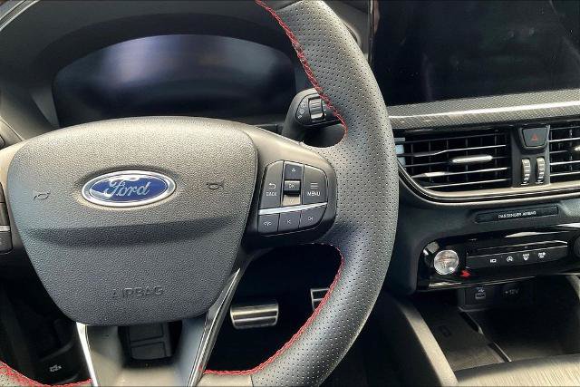 Certified 2023 Ford Escape ST-Line Select w/ Tech Pack #2 AWD/4WD image 12