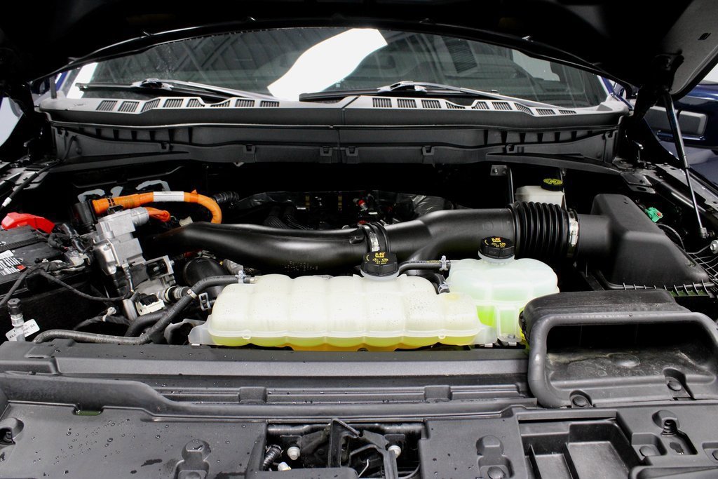 Certified 2024 Ford F150 Platinum w/ Equipment Group 702A High image 17