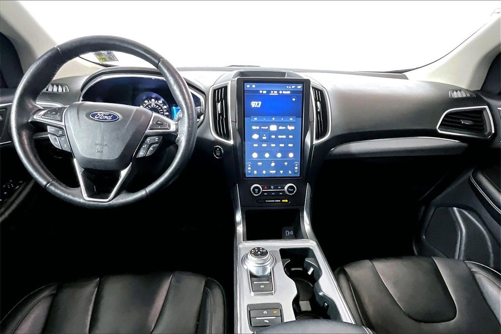 Certified 2021 Ford Edge Titanium image 11